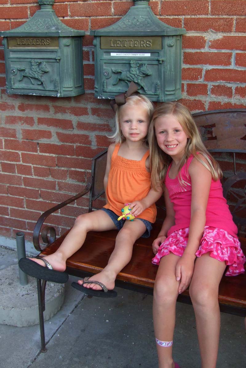 photo of girls at concert